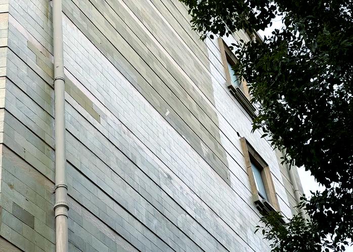 居民自治破解外墙脱落困局，雍景苑小区迎来新生机